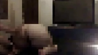 Pakrikę rusijos Milf suviliojo sūnus kraujomaiša
