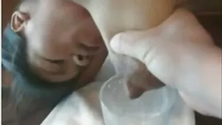 Mergina žaidė su skylėmis ant fotoaparato ir susijaudinęs vaikinas seksui