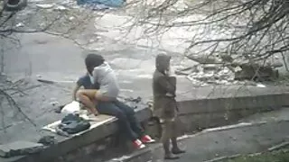 Vaikinas fucks SIS, pūlingas ir asile, kad smurtinio Orgazmas