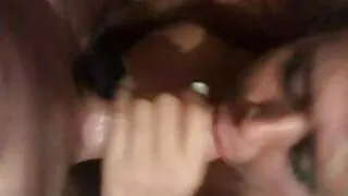Meilužis skanios mergina fucks į gerklę ir pūlingas