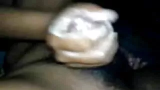 Vaikinas fucks nuoga jauna mergina pūlingas