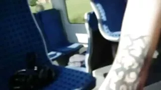Vyrai gydomi mergina su šampanu ir pakliuvom jos į visas skyles