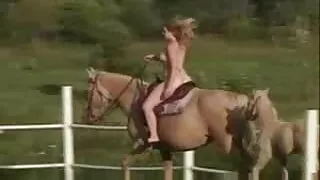 Ištemptas Asile Jaunas Lieknas