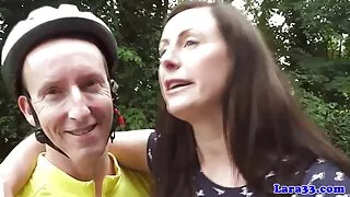 Busty blond sucks partnerio gaidys ir mylisi