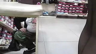 Laukia būti vienas, mama ir dukra turėjo lytinių santykių ir buvo smagu