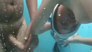 Gražus dildo handjob big titted brunetė